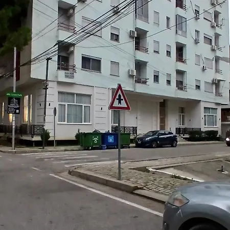 Giorgio's On The Sea 2 Apartment Durres