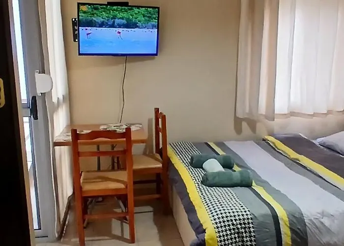 Giorgio's On The Sea 2